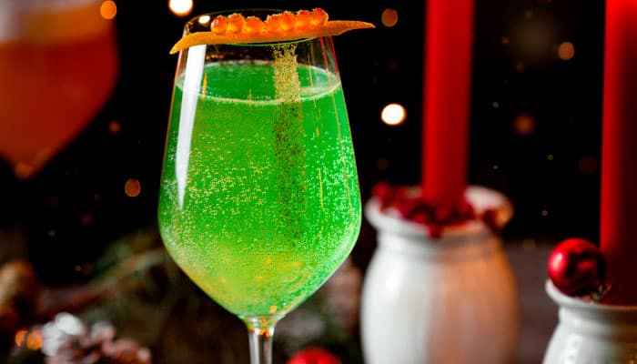 Leia mais sobre o artigo Drink Verde com Conhaque, uma deliciosa Bebida de Maçã Verde, Imperdível!